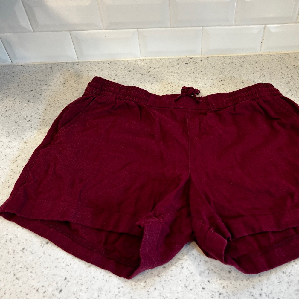 Old Navy Cranberry Linen Blend Shorts Large